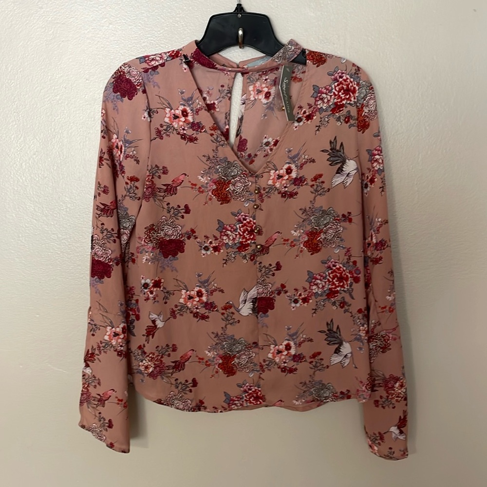 NWT Sweet Rain Floral / Crane Blouse. Small